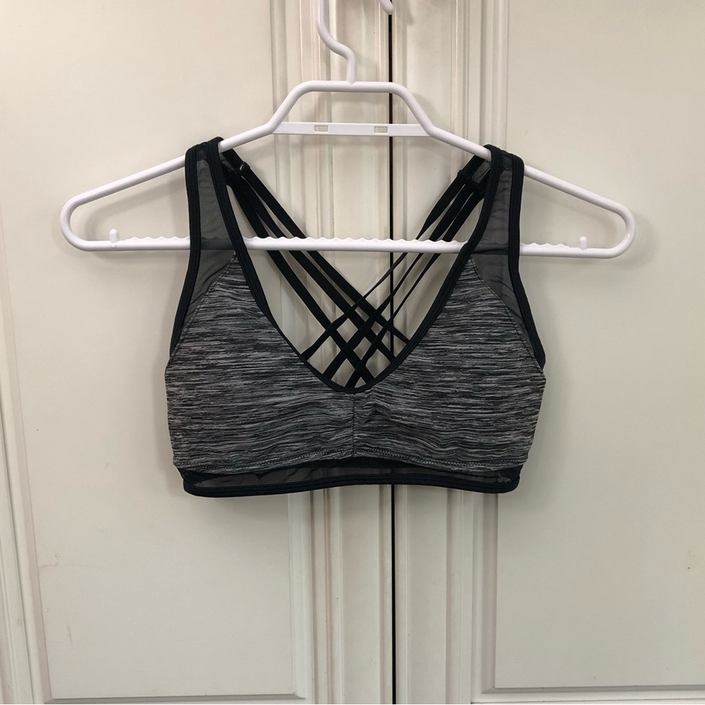La Senza women’s sports bra
